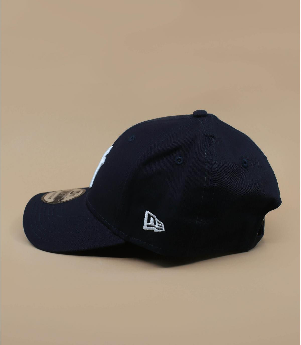 New Era Adjustable black cap